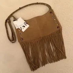 Item thumbnail for item b6befcae-c3e3-4b85-a215-bab8d9eef9d1