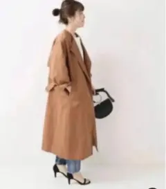 美品 スピックアンドスパン ノーカラーツイルトレンチ