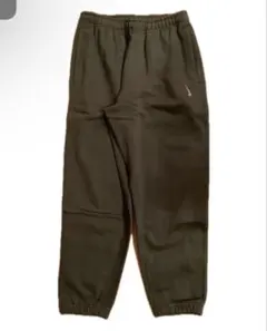 Nike ナイキ　ビリーアイリッシュコラボ　スウェットパンツL