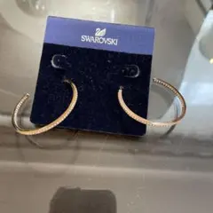 Swarovski ピアス