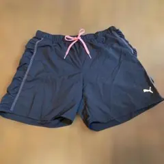 PUMA ネイビーショートパンツ