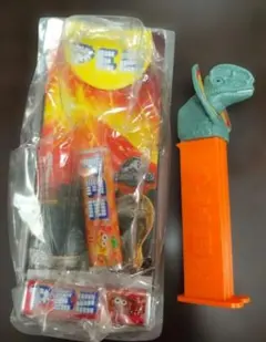 PEZ ジュラシック・ワールド ディロフォサウルスのサムネイル