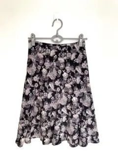 Aylesbury ペイズリー柄 フレアスカート 9号 M 黒　春　膝丈　通勤