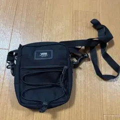 VANS ブラック ショルダーバッグ