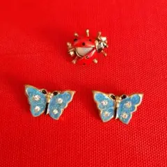 ブローチ　蝶２点　てんとう虫１点