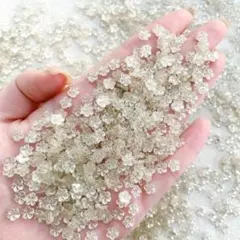 P961(15個)ネイルパーツ 白ラメ 花 ハイビスカス 桜 春夏 成人式 和柄