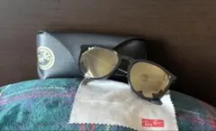期間限定出品・お値下げ中❣️Ray-Ban サングラス　ERIKA