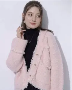 【新品・未使用】Apuweiser-riche ノーカラージャケット ツイード Apuweiser-riche（アプワイザーリッシェ）の「ノーカラー