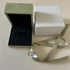 Van Cleef & Arpels リング ボックス