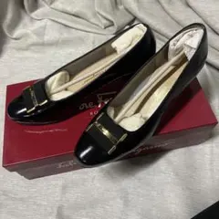 【美品】サルヴァトーレフェラガモ パンプス レザー ヴァラ金具 約24.5cm 2025年最新】フェラガモ 24.5の人気アイテム - メルカリ