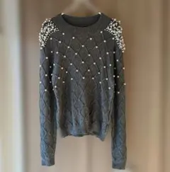 パールビーズ グレー長袖ニット 美品