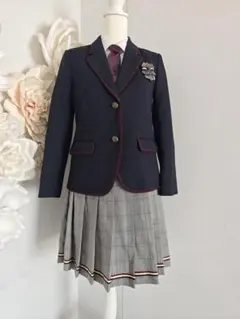 【美品】ELLE EN NOIRフォーマルスーツ 卒服 160 女の子 卒業式のサムネイル