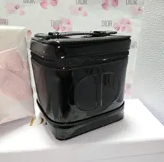 Dior❤️ディオールバニティ型ポーチ 黒エナメル ヴァニティケース