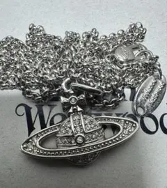 Vivienne Westwood ミニバスレリーフネックレス