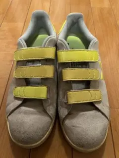 Item thumbnail for item 3cbd8def-7e1a-4d44-b8de-af72470d9b26