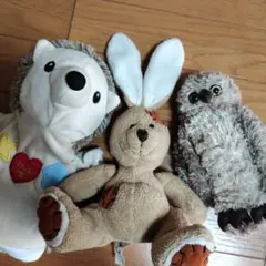 ぬいぐるみ□ウサギ、ハリネズミ、フクロウ