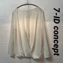 7-ID concept 白　ブラウス　サイズ40のサムネイル