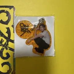 TXT MOACON CAPSULE TOY アクリルキーリング テヒョン - メルカリ