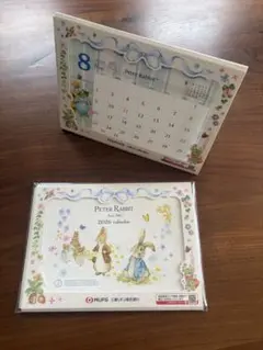 Peter Rabbit 2026年 卓上カレンダーのサムネイル