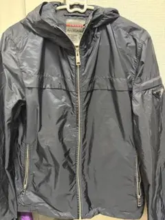 2025年最新】PRADA 素材：ナイロン ナイロンジャケットの人気