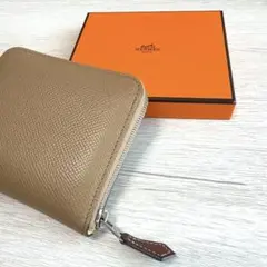 HERMES 二つ折り財布 ベージュのサムネイル