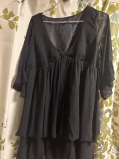 SLY ブラック Vネック チュニック 五分袖　ワンピース