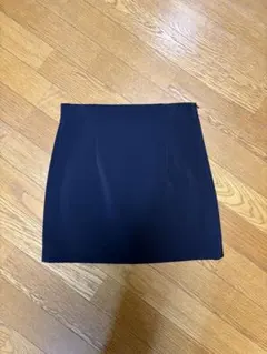 新品ZARAミニスカート黒