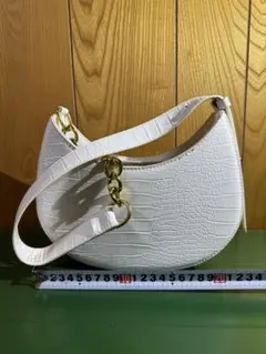 （中古）ホワイト クロコダイルエンボス ショルダーバッグ　プレミアム