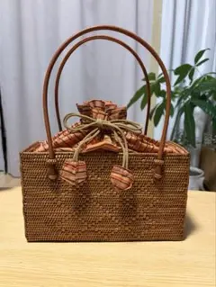 【未使用】アタバッグ　カゴバッグ　バリ島　内布付き巾着
