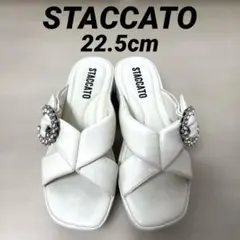 STACCATO ムーンフラワリーパフィクロスサンダルのサムネイル