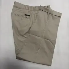 エディバウアー　チノパン〈30〉