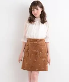 【MAJESTIC LEGON】フラワー刺繍ベロアスカート