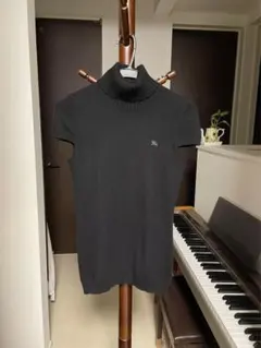 ❗️値下げ❗️バーバリーブルーレーベルのタートルネック半袖ニット黒38