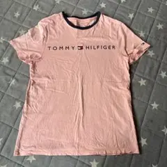 TOMMY HILFIGER ピンク 半袖Tシャツ