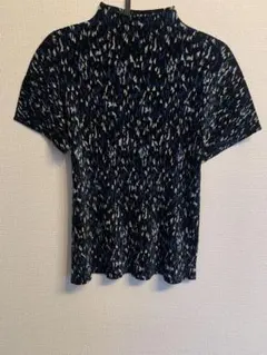 プリーツプリーズ トップス　未使用 PLEATS PLEASE ISSEY MIYAKE - PLEATS PLEASE ISSEY MIYAKE(プリーツ