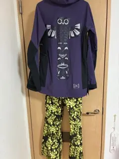 burton AK レディースウエア　上下セット