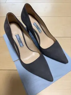 PRADA ハイヒール　パンプスのサムネイル
