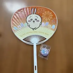 ちぃかわ×くら寿司　うちわと缶バッジセット