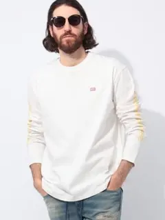 新品タグ付き！DIESEL 長袖　バックプリント　アップルのサムネイル