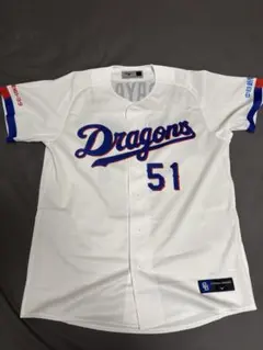 中日ドラゴンズ　井端弘和　ユニフォーム　ホーム　背番号６　刺繍 中日ドラゴンズ 井端弘和 ユニフォーム 6 Mサイズ - メルカリ