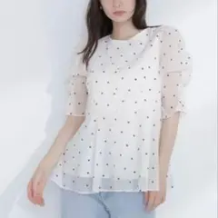 natural beauty basic シアーペプラムブラウス半袖 ドット柄 - メルカリ
