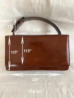 PRADA⭐︎エナメルレザーバッグ