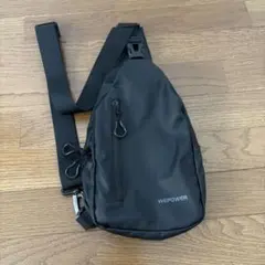 【送料込】ボディバッグ 黒