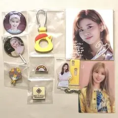 NiziUniverse ランダム缶バッジ　リマ直筆サイン NiziUniverse ランダム缶バッジ リマ直筆サイン 莉菜瀬@11