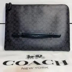 COACH クロスグレインレザー・ジップ タブレットケース RED - メルカリ