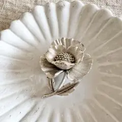 TRIFARI 1950s ヴィンテージ ブローチ ポピー 花 トリファリ 植物のサムネイル