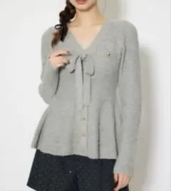 【新品タグ付・完売】rienda リエンダ 2WAYペプラムニットカーディガン