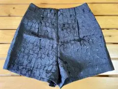 ブラック カラー ショートパンツ