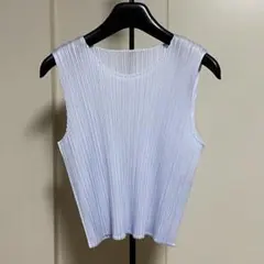 PLEATS PLEASE 2023年伊勢丹限定　タンクトップのサムネイル