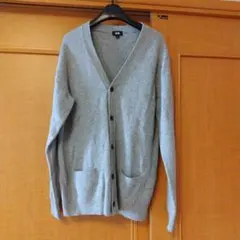 ユニクログレー Vネック カーディガン